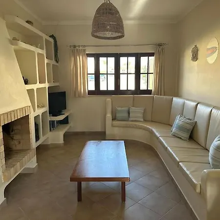 Casa Do Cercado, بيت للعطل ساغريش